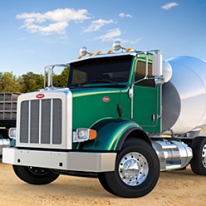 PACCAR Announces Second Quarter Revenues and Earnings